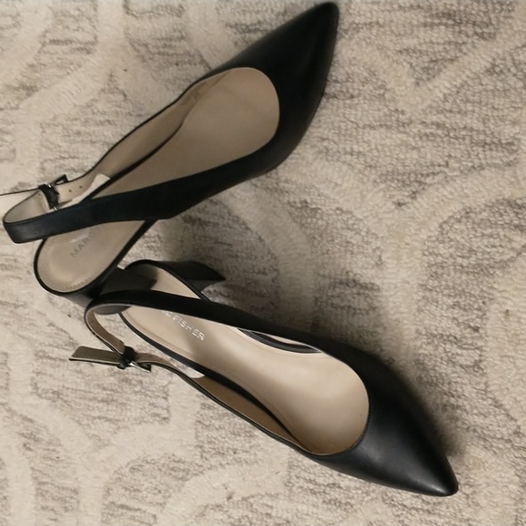 Marc Fisher Slingbacks black leather with block heel EUC size 9.5 - Picture 3 of 11